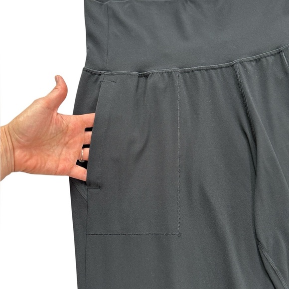 ATHLETA Salutation Jogger in Black Size XL - Picture 5 of 11